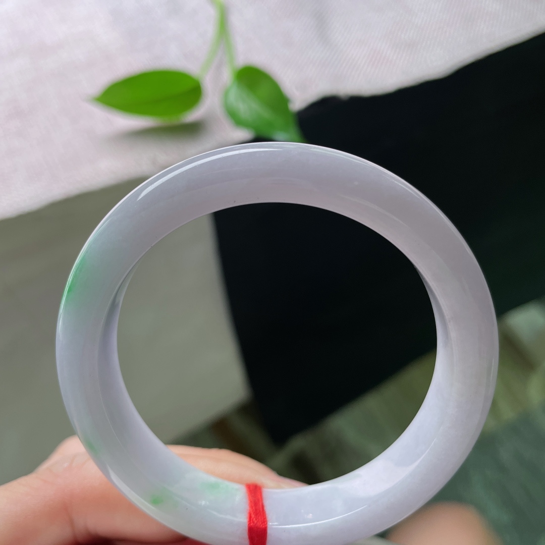 55/12.1/8.2，春彩正圈，点翠千金，种老水足，底子细腻，粉面含春威不露，细纹，ss55566a