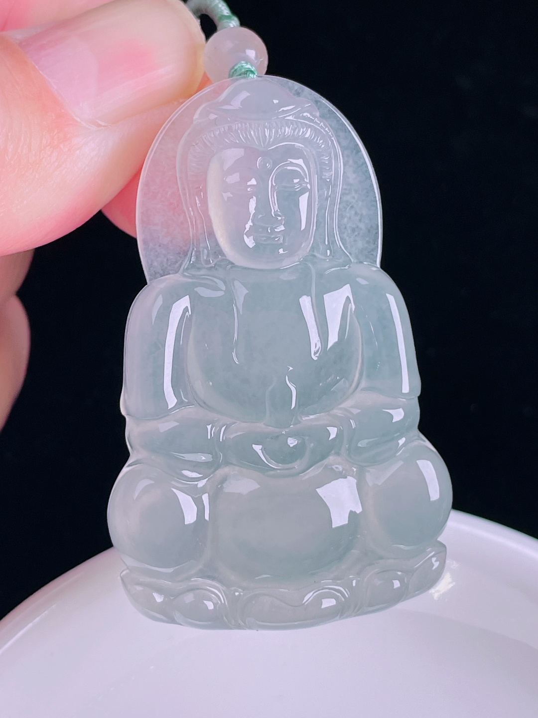 冰种观音，老种起光，细底通透，尺寸：51.3/32.5/6mm0828