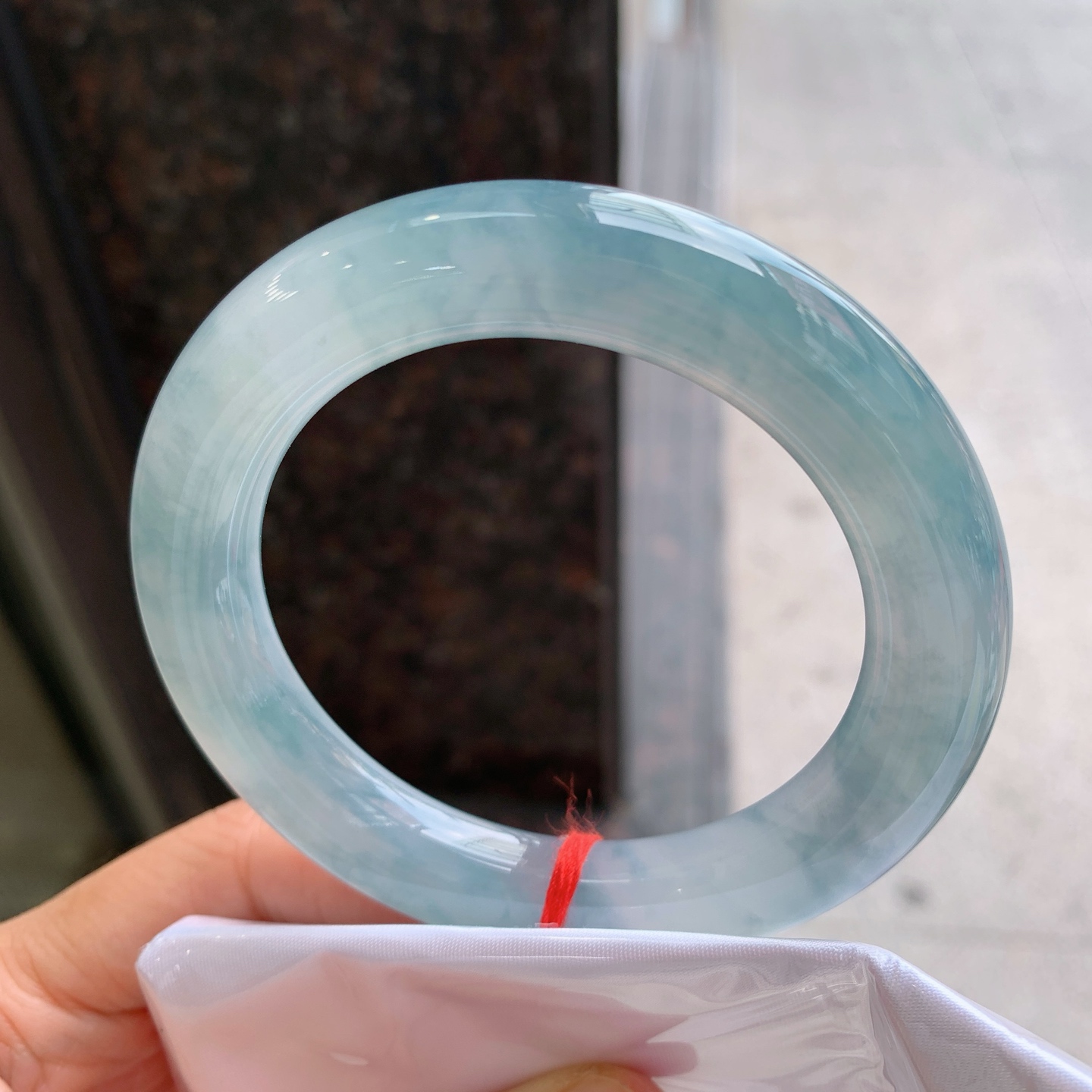 圆条冰蓝水飘花，无裂，冰润