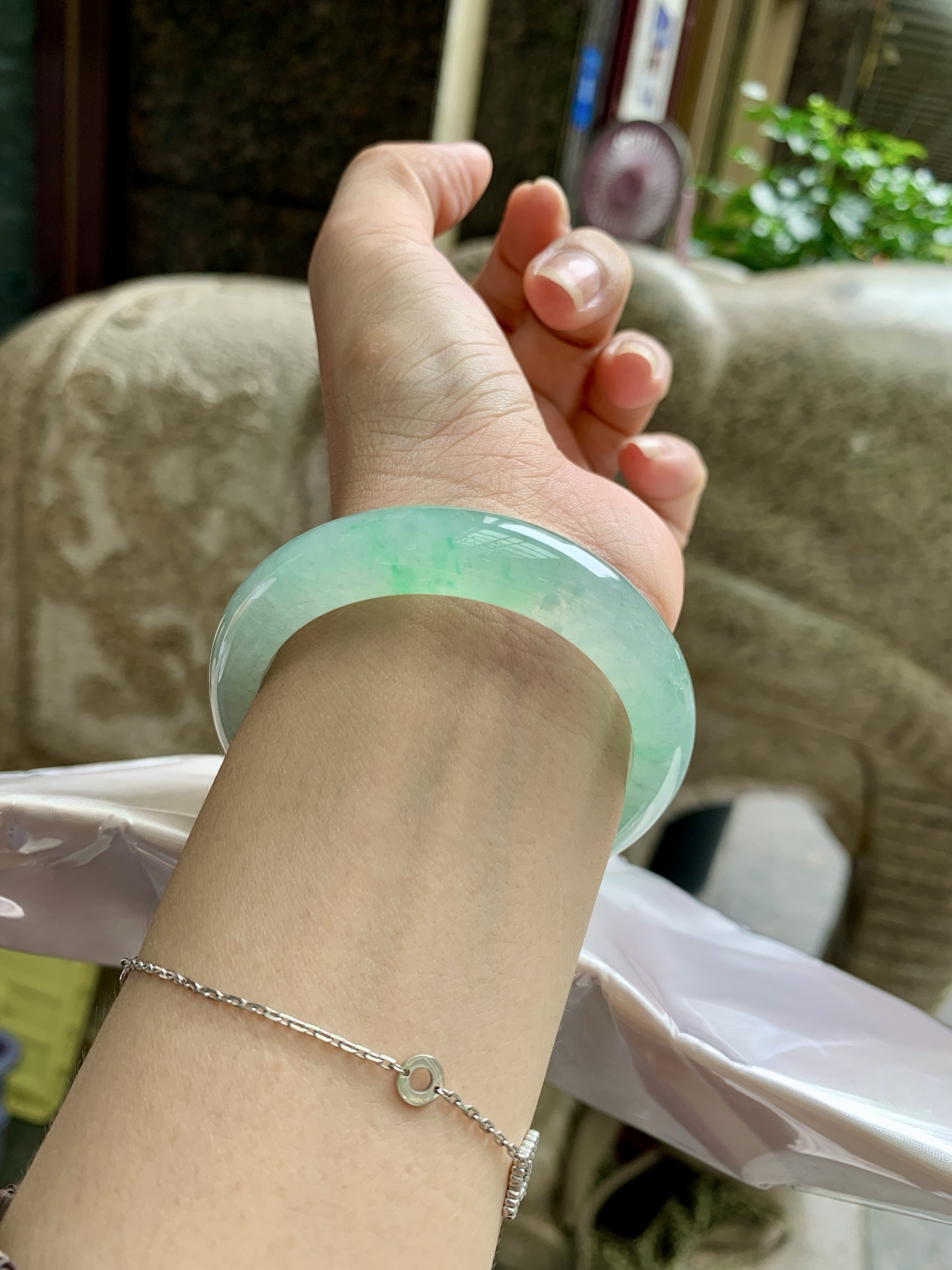 冰飘绿花正圈,0828-N1437,打灯细纹，不影响