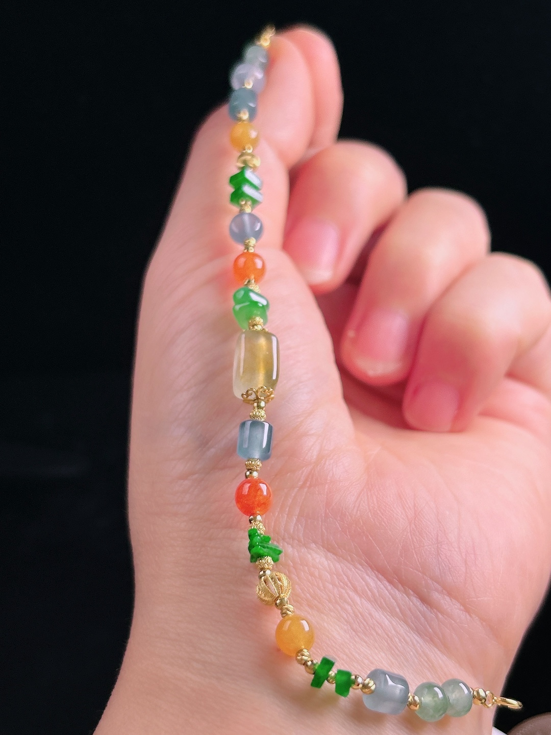 多彩手链，18k镶嵌，老种起光，细底通透，尺寸：5.7mm0828