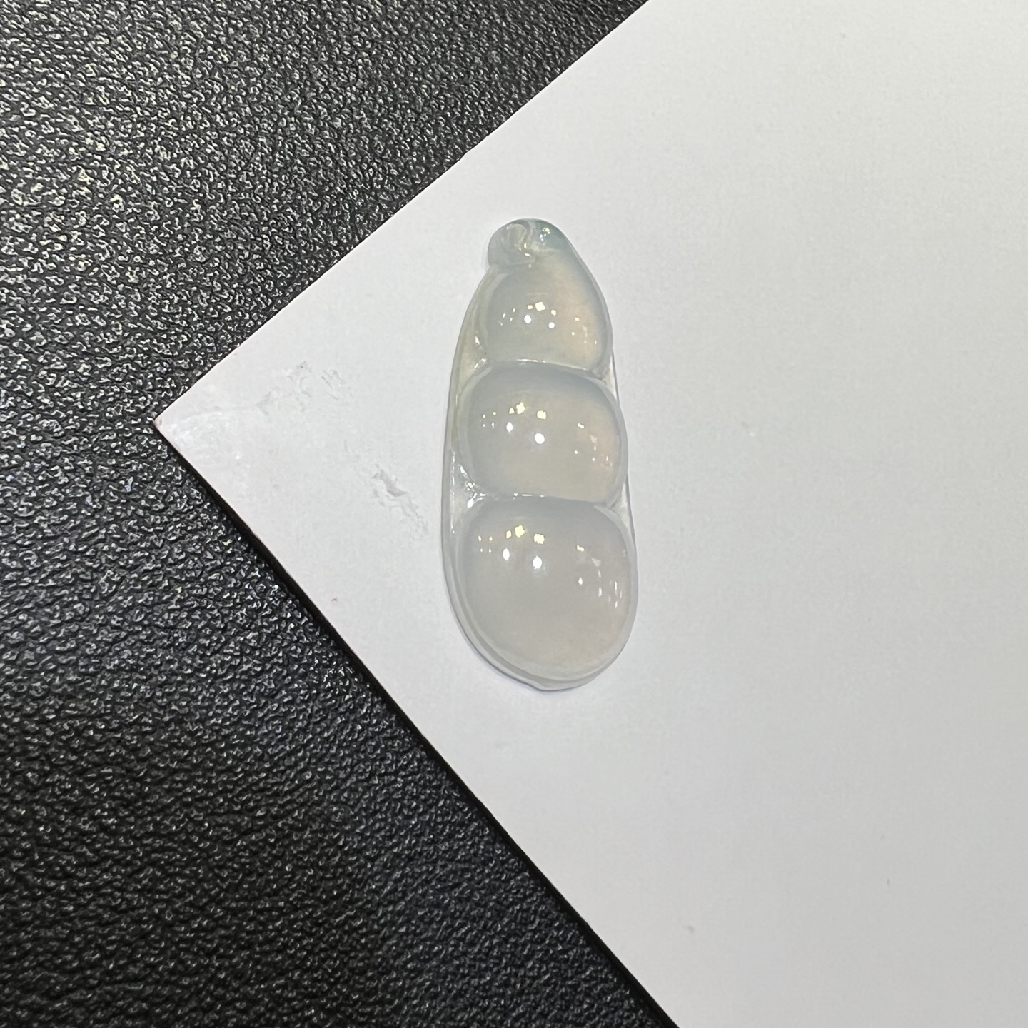 冰种飘点蓝花翡翠豆子吊坠裸石挂件福豆天然A货