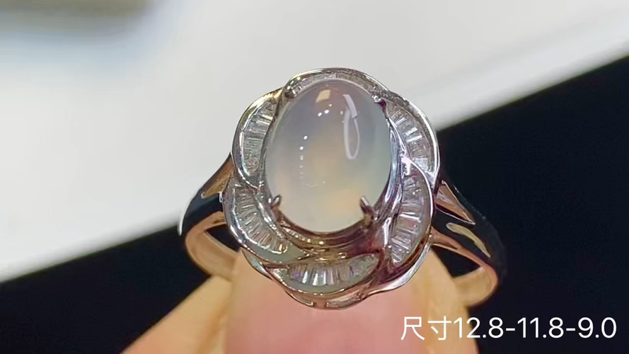 18k金+钻玻璃种蛋面戒指，无裂，12.8-11.8-9.0
