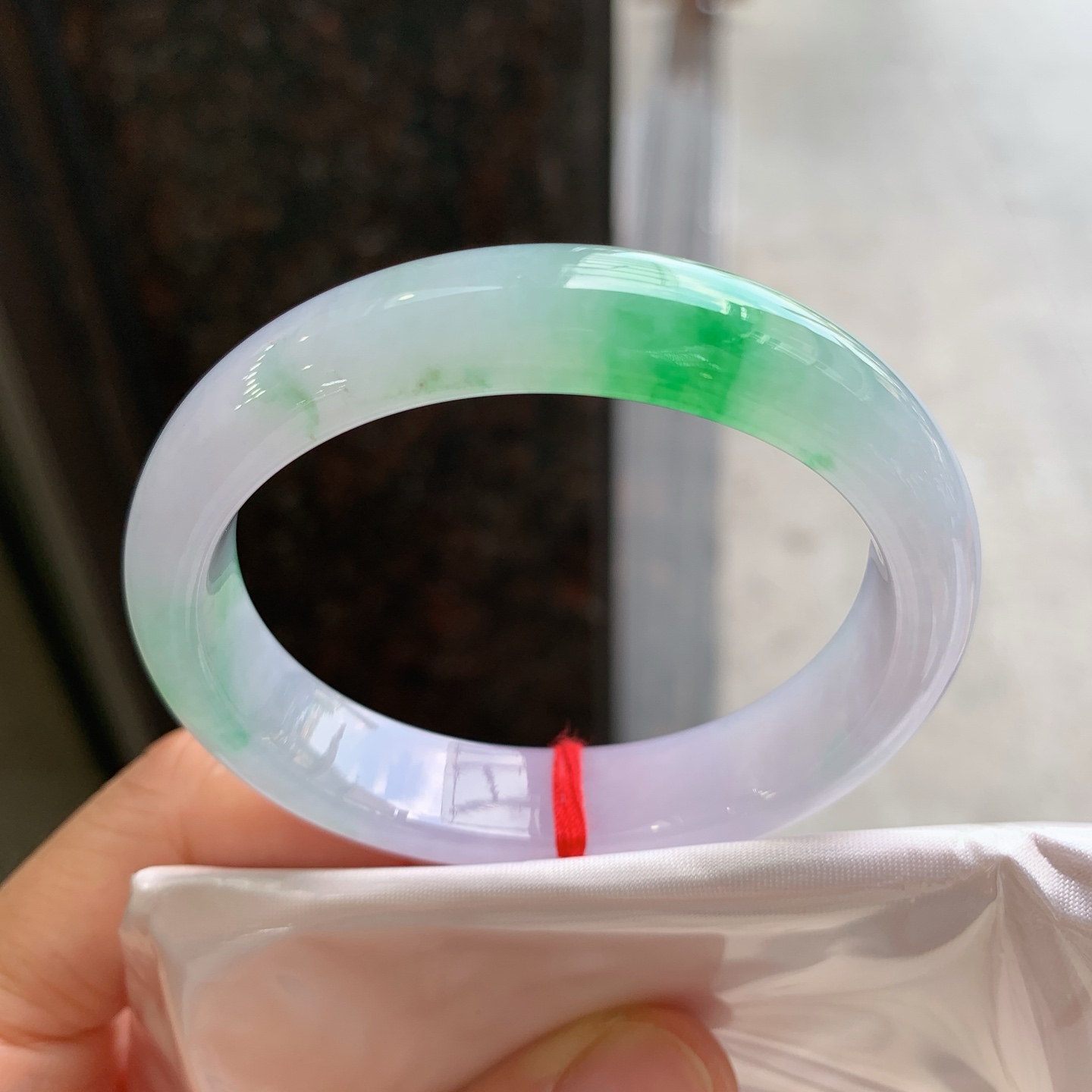 贵妃紫底飘绿 微纹 尺寸：52.7/46/12.2/7.7 色辣