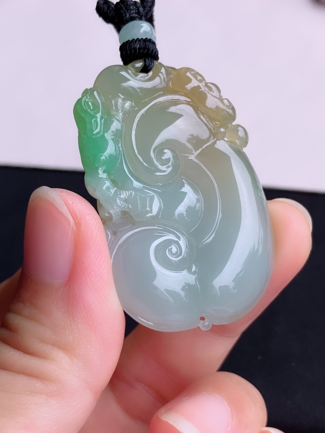 三彩如意，晶莹剔透，特色，尺寸46/30.5/7/自然光实拍