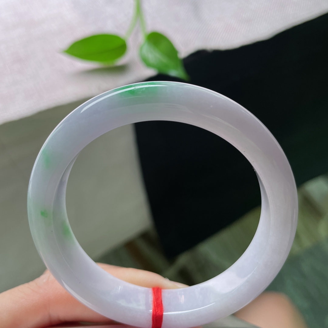 55/12.1/8.2，春彩正圈，点翠千金，种老水足，底子细腻，粉面含春威不露，细纹，ss55566
