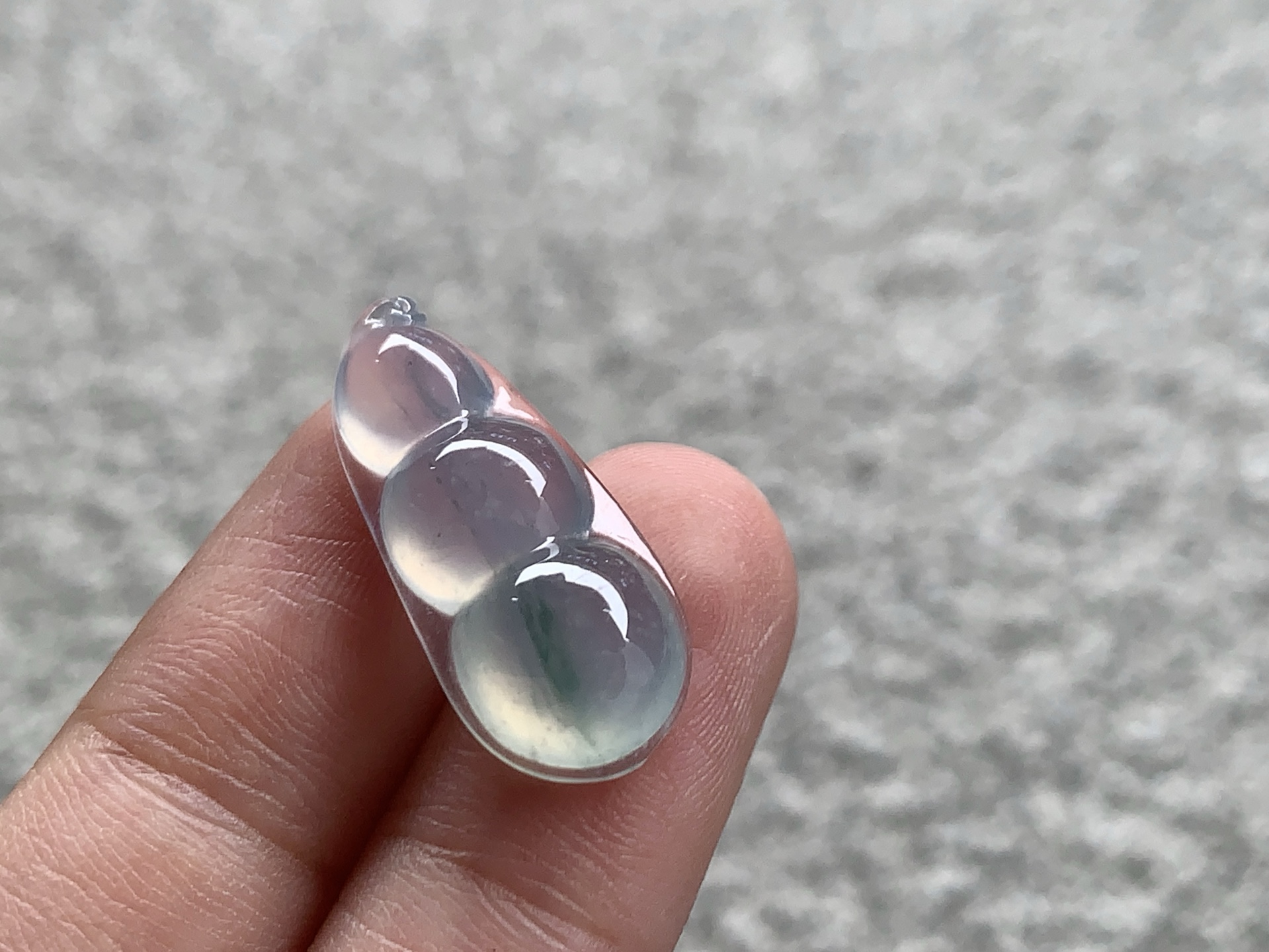 飘绿福豆，尺寸：22.3×9.8×5.4