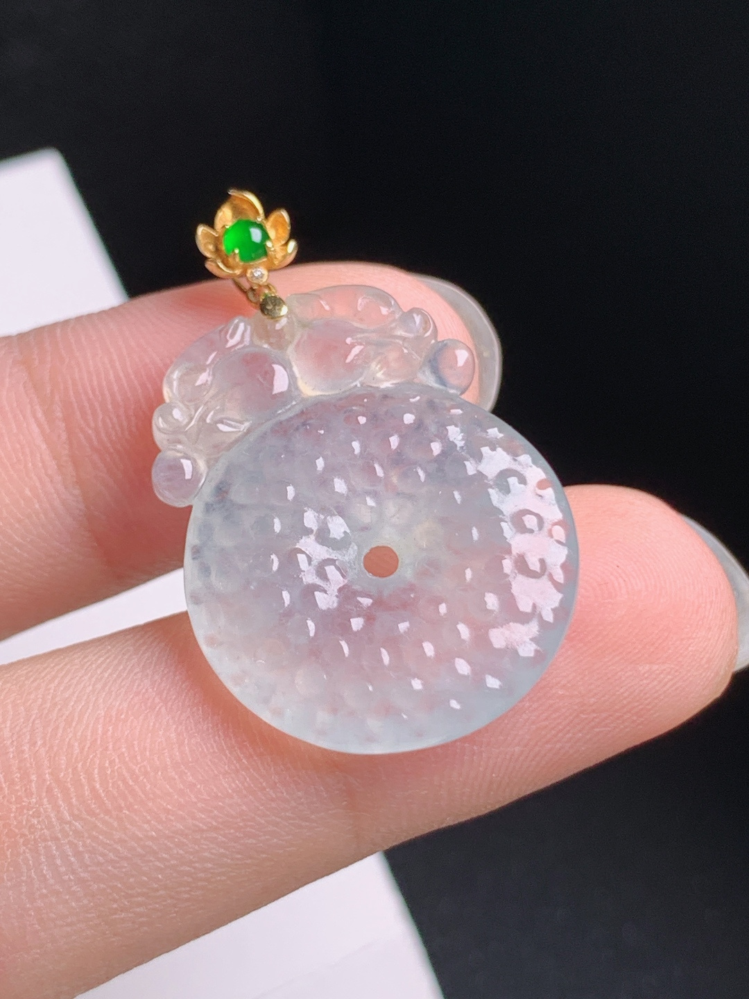 冰种貔貅平安扣吊坠，雕工精致，莹润秀气，平安顺遂，裸石25-19.6-4.532.1，13