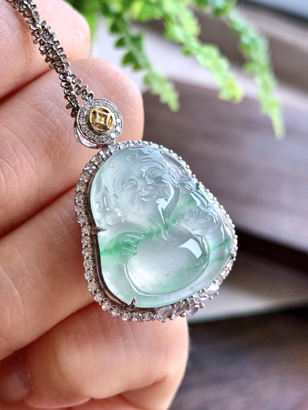 冰飘绿花财神爷吊坠,18k金镶嵌,飘花,33.6-23.7-10.7,7.7克