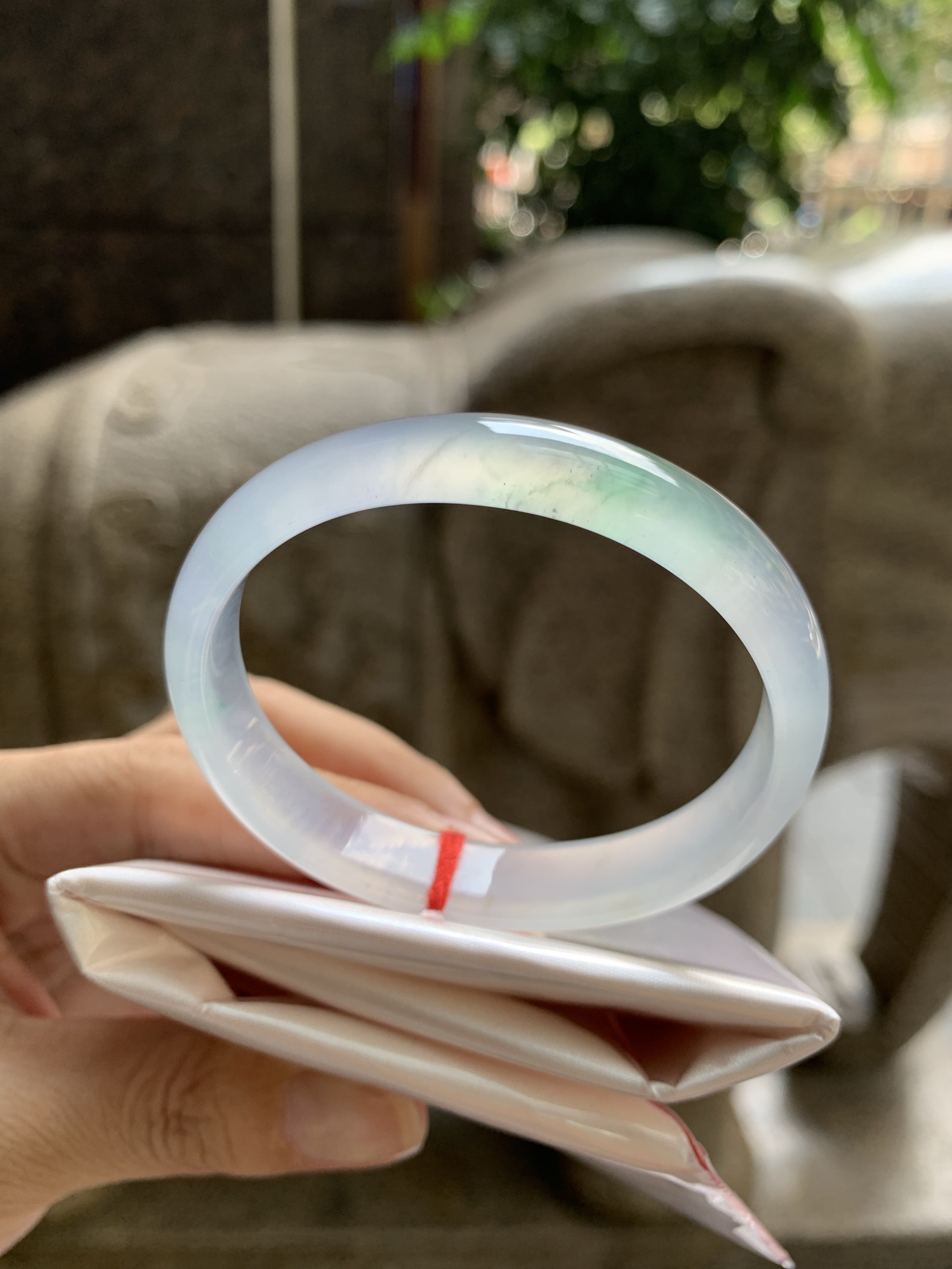 冰飘绿贵妃,打灯细纹，不扣
