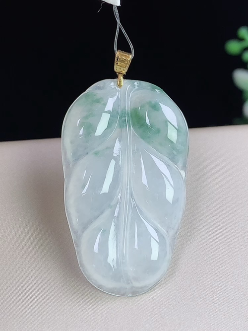 18k金镶飘花树叶，金枝玉叶，无裂，尺寸33.8-20-3.7mm，D30dyg8