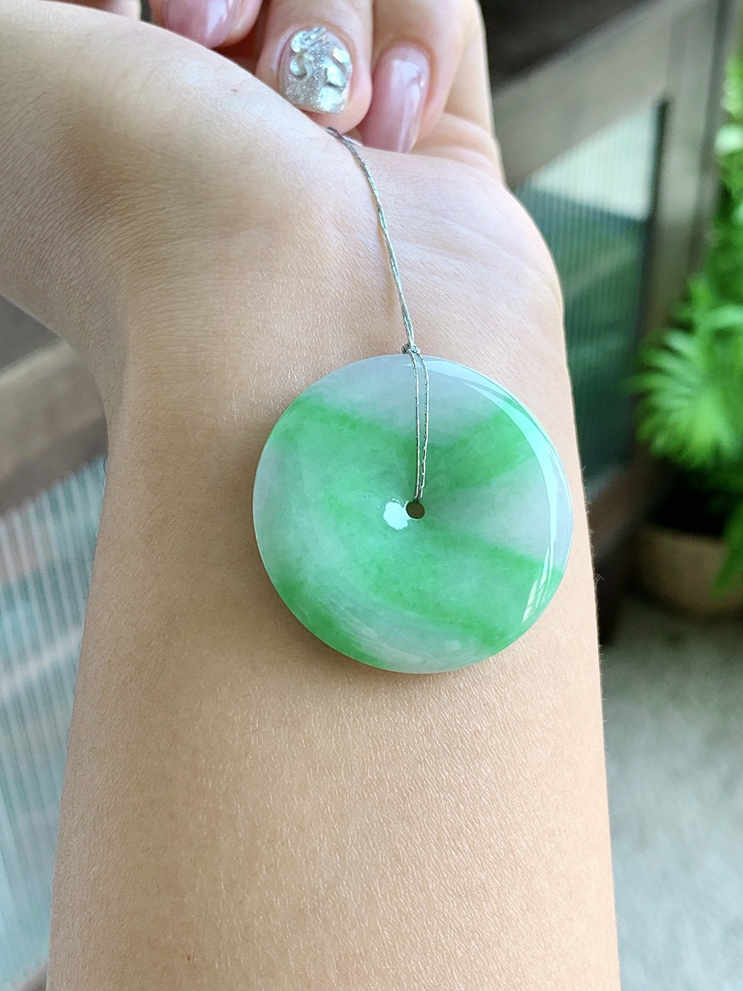 冰飘绿花平安扣吊坠,飘花