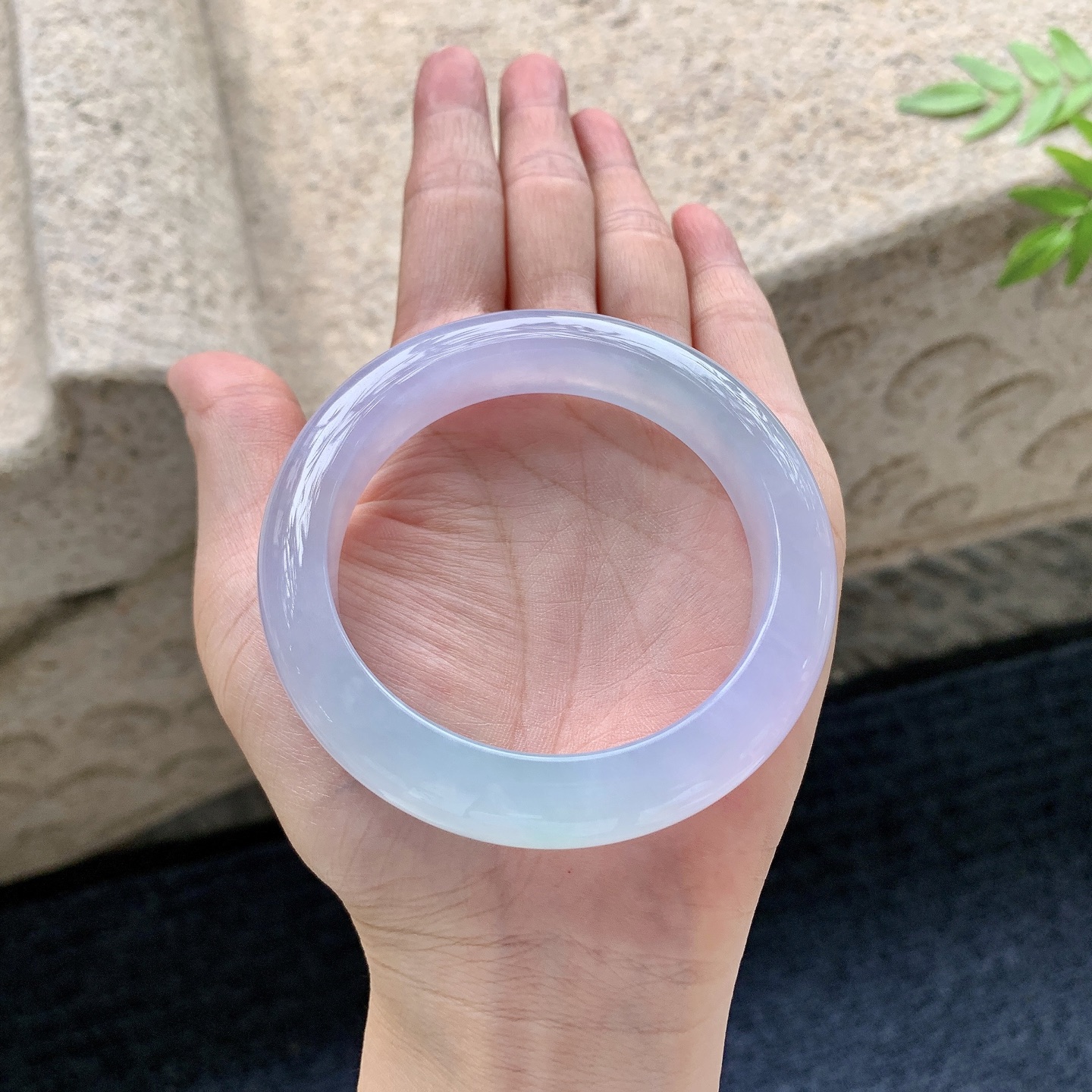正圈55 56，圈口55.4/12.4/9.2，编码BA083121，冰椿彩，水润，种老，细腻，打灯