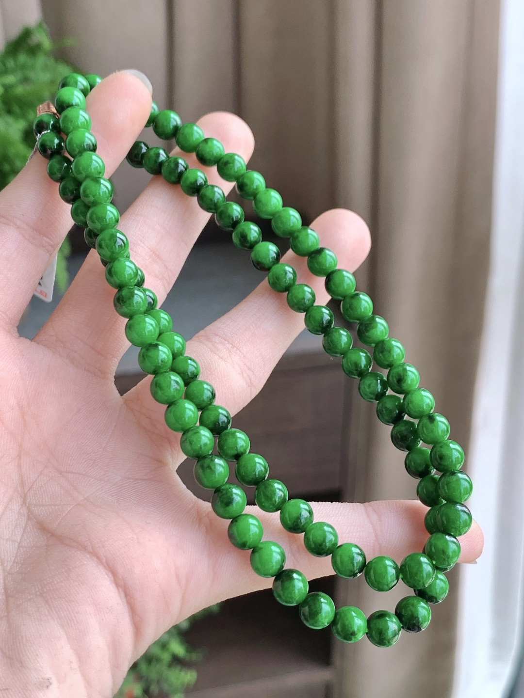 珠子冰辣绿珠链飘花圆珠子珠链,性比高 辣阳绿,尺寸6.1-5.3mm，27cm,重量33.3克