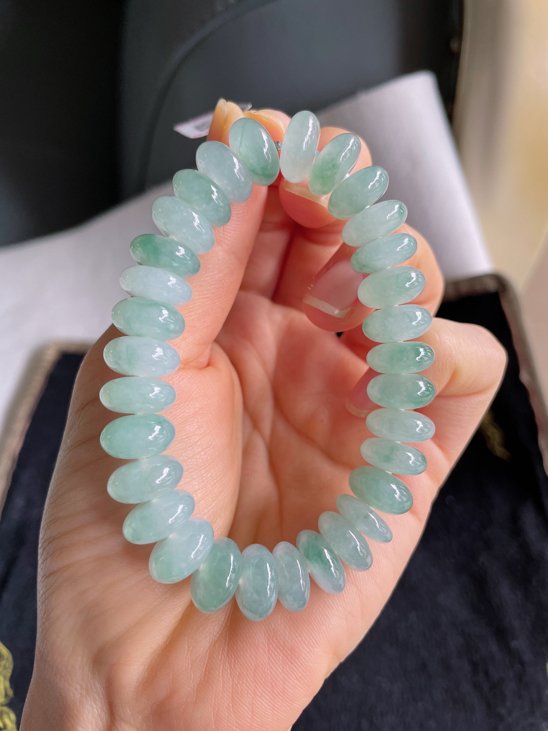 缅甸天然翡翠A货，冰飘花算盘珠手串，尺寸：11.8mm。【编3791】