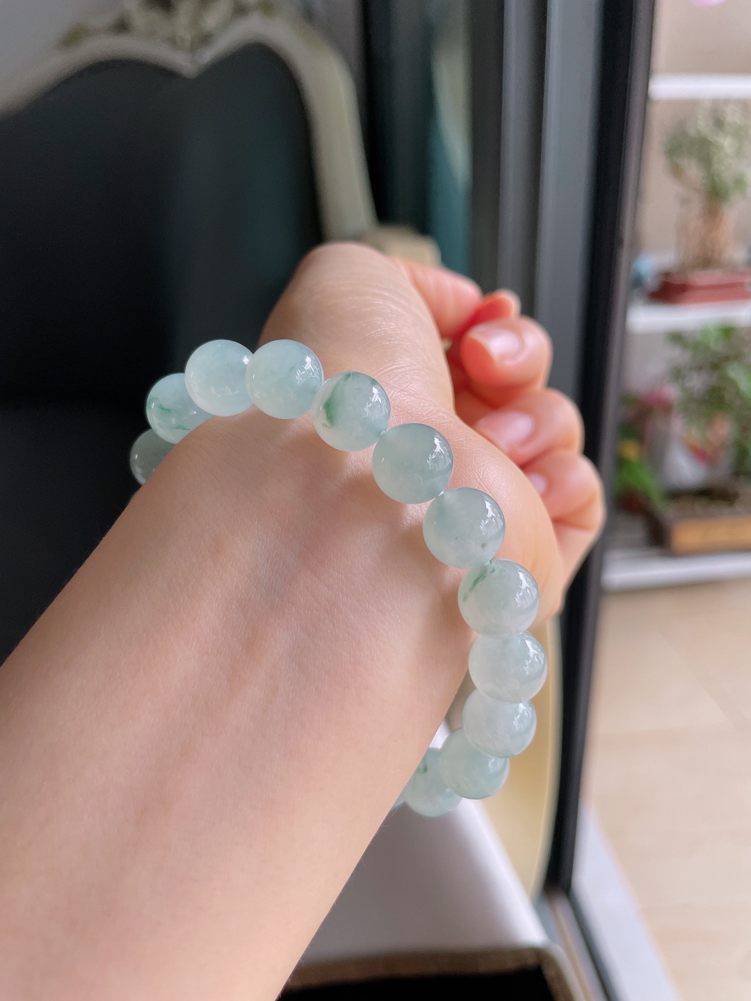 缅甸天然翡翠A货，冰飘花手链，尺寸：10.5mm。【编4066】