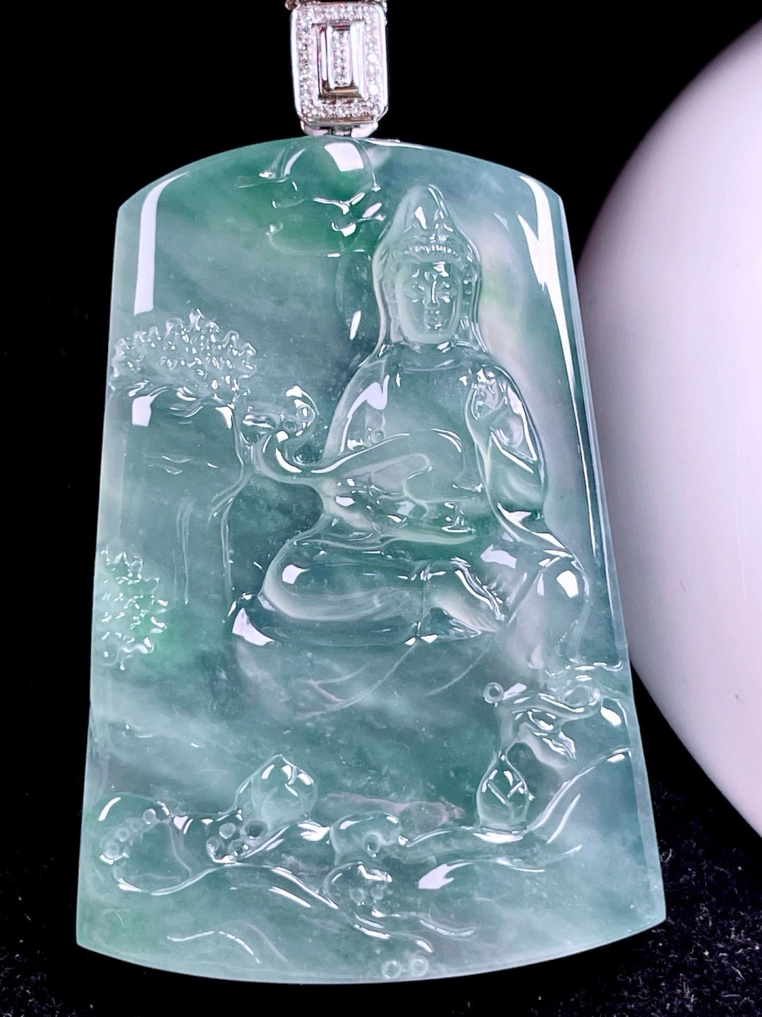 冰种飘花山水观音,飘花灵动，种老起胶，18k金镶嵌,整体：61.6,裸石：52.6/36/5.5