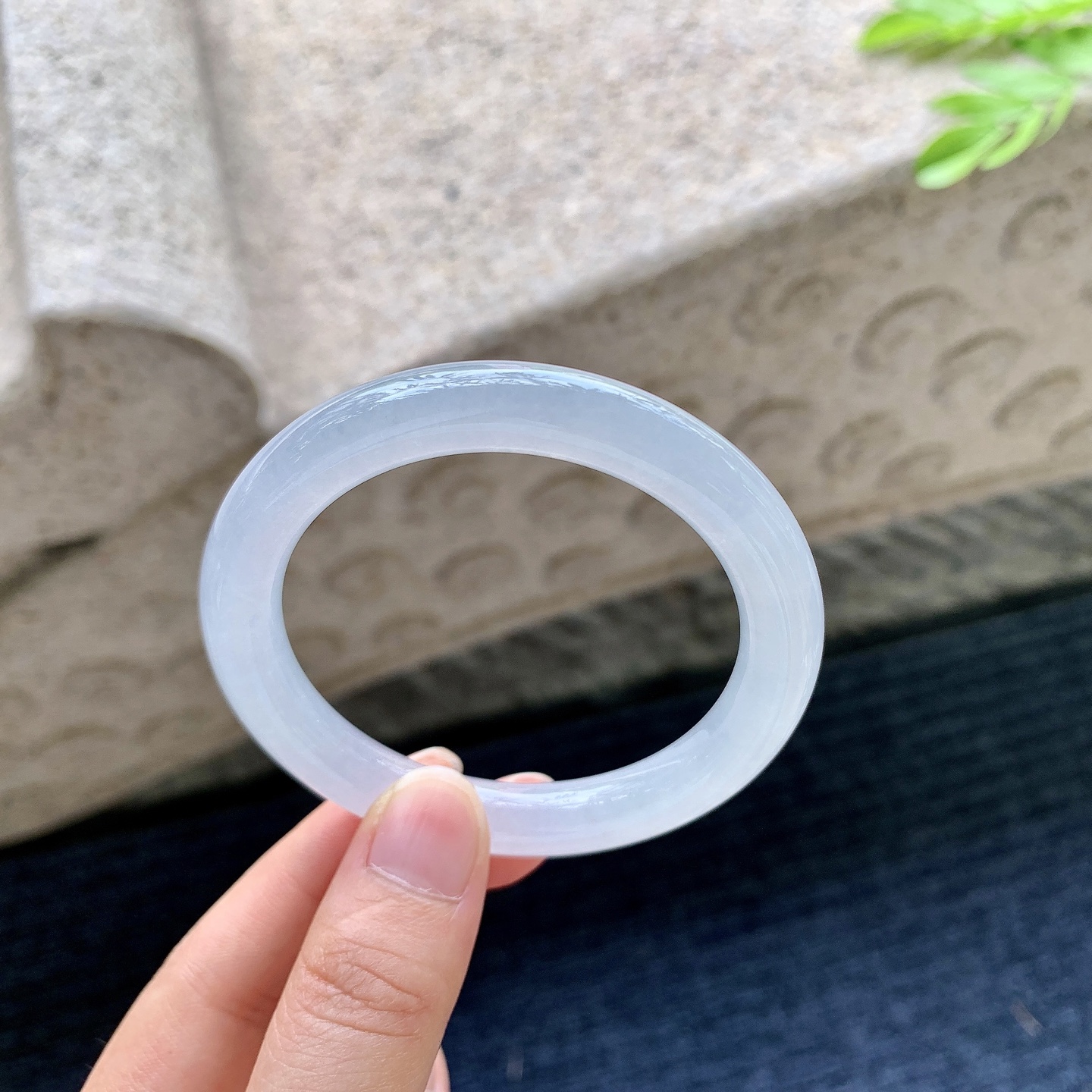 圆条51 52,【圈口】52/9/8.8,【编码】DZ083006,【描述】糯冰粉紫，水润，种老，细腻，无裂
