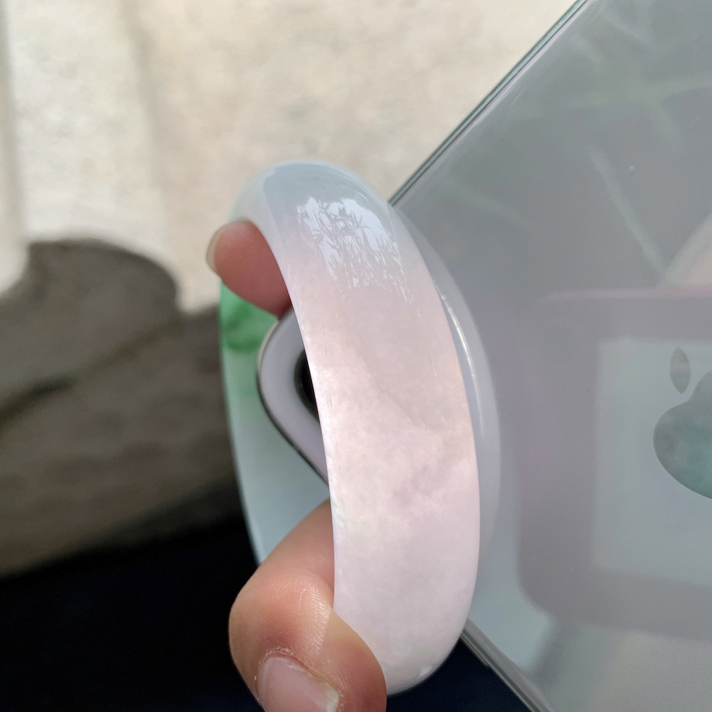 正圈54 55，飘绿，宽版，水润，种老，细腻，打灯有棉线