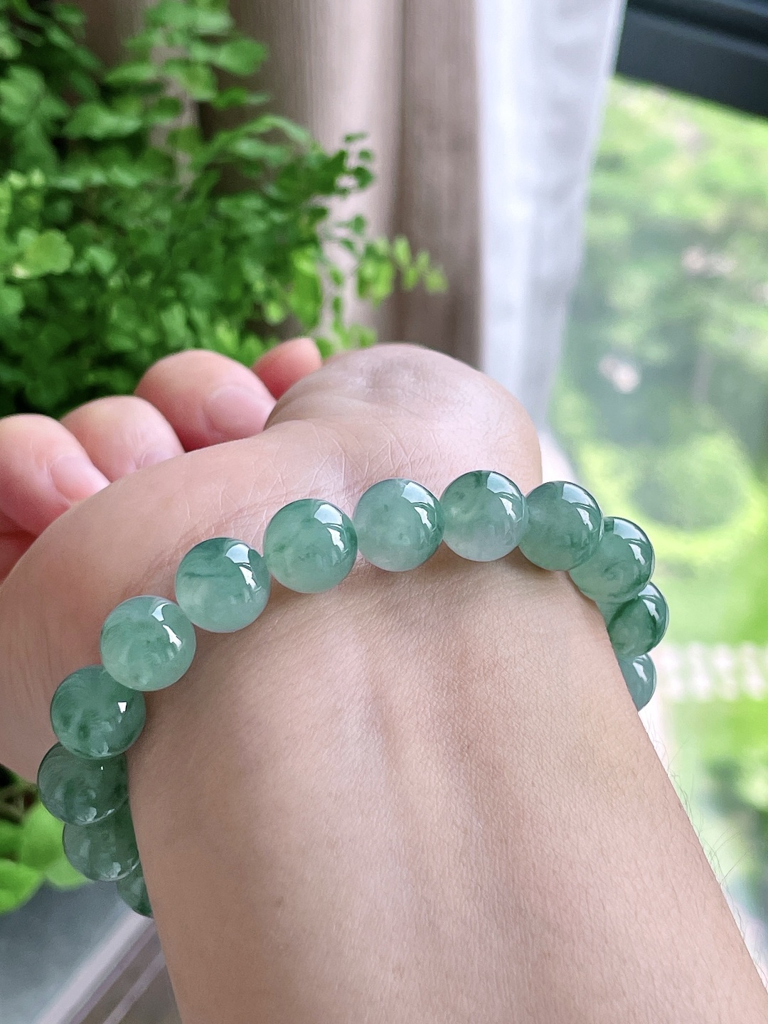 【珠子】冰飘花手串圆珠珠子手串【说明】性比高【尺寸】9.9mm【重量】33.5克