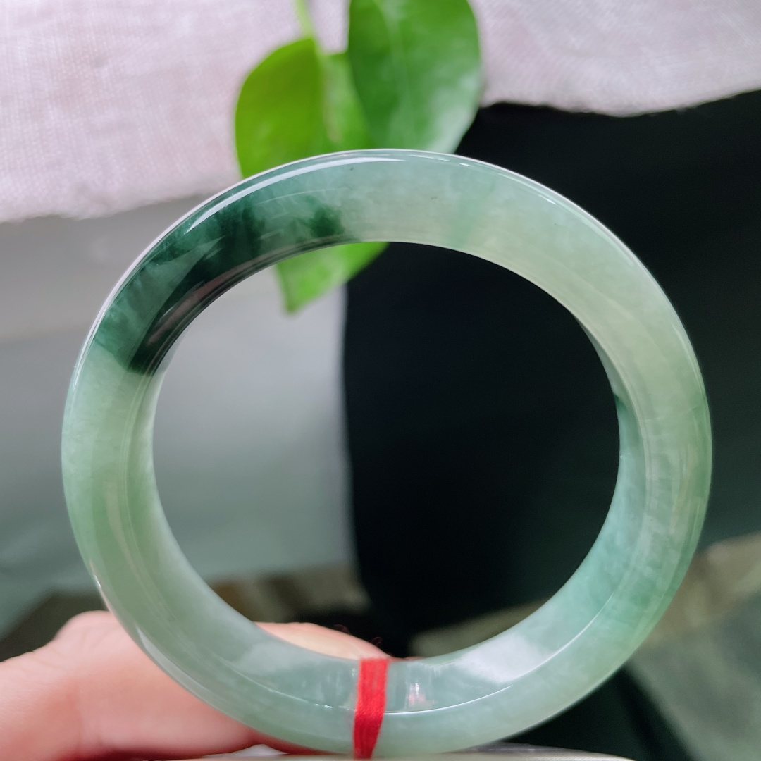 55.6/11.6/8.3，飘花正圈，携水墨意韵于腕间，留淡静娴雅于心间。种老，棉线，ss56231