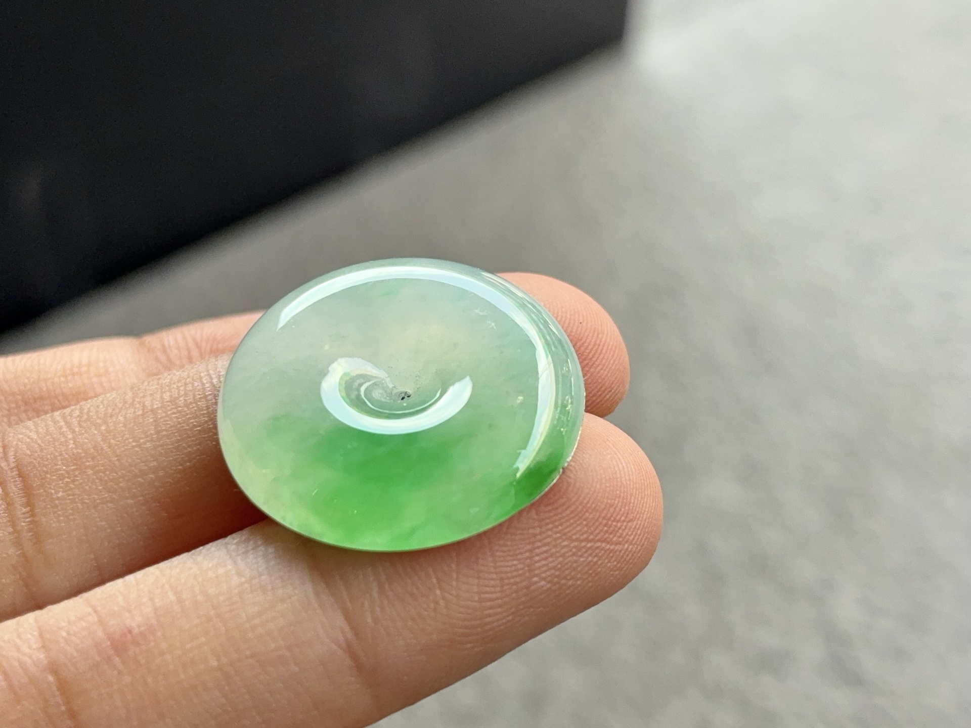 飘绿平安扣，尺寸：20.8×3.8