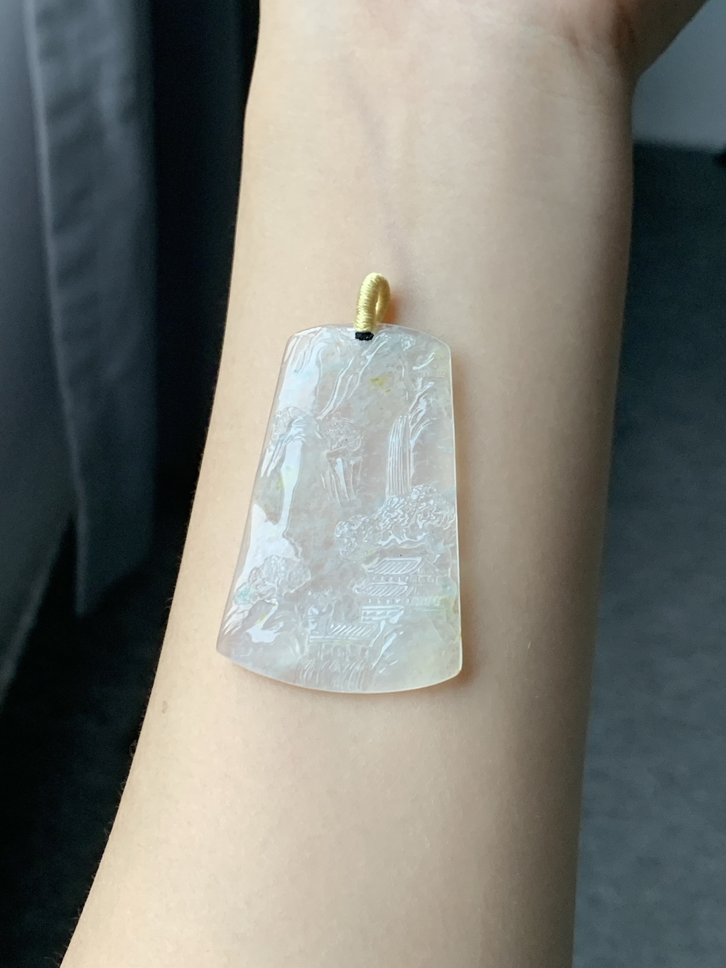 冰飘花山水牌,细腻飘花,透亮底子,尺寸45.6-29.4-5.1【D7836BEK】