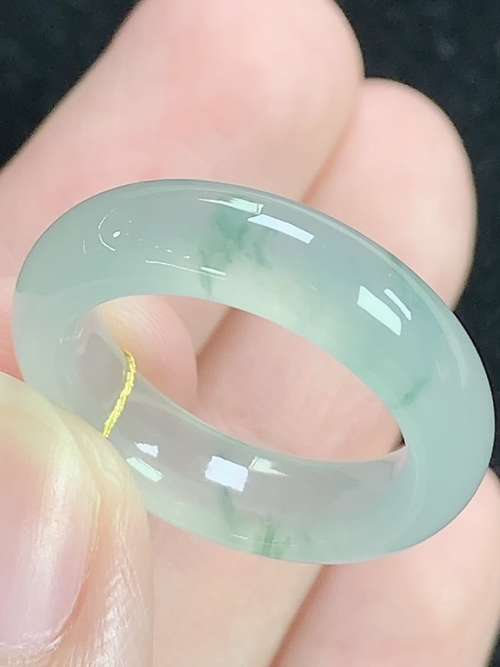 冰飘花戒指，无裂，内径尺寸16.2-5.9-3.7mm，12号手寸，D30lsk