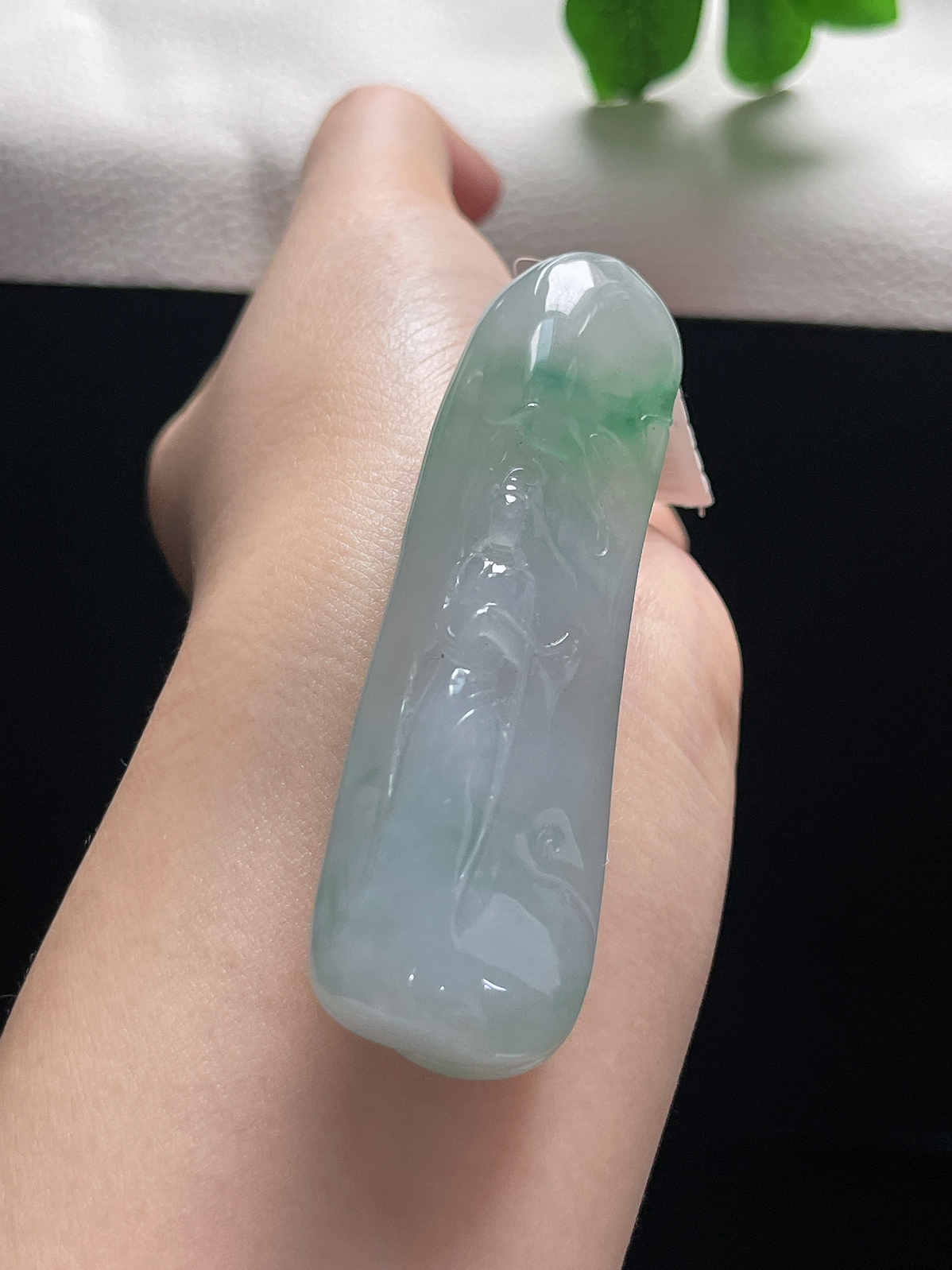 翡翠冰糯种飘花挂件