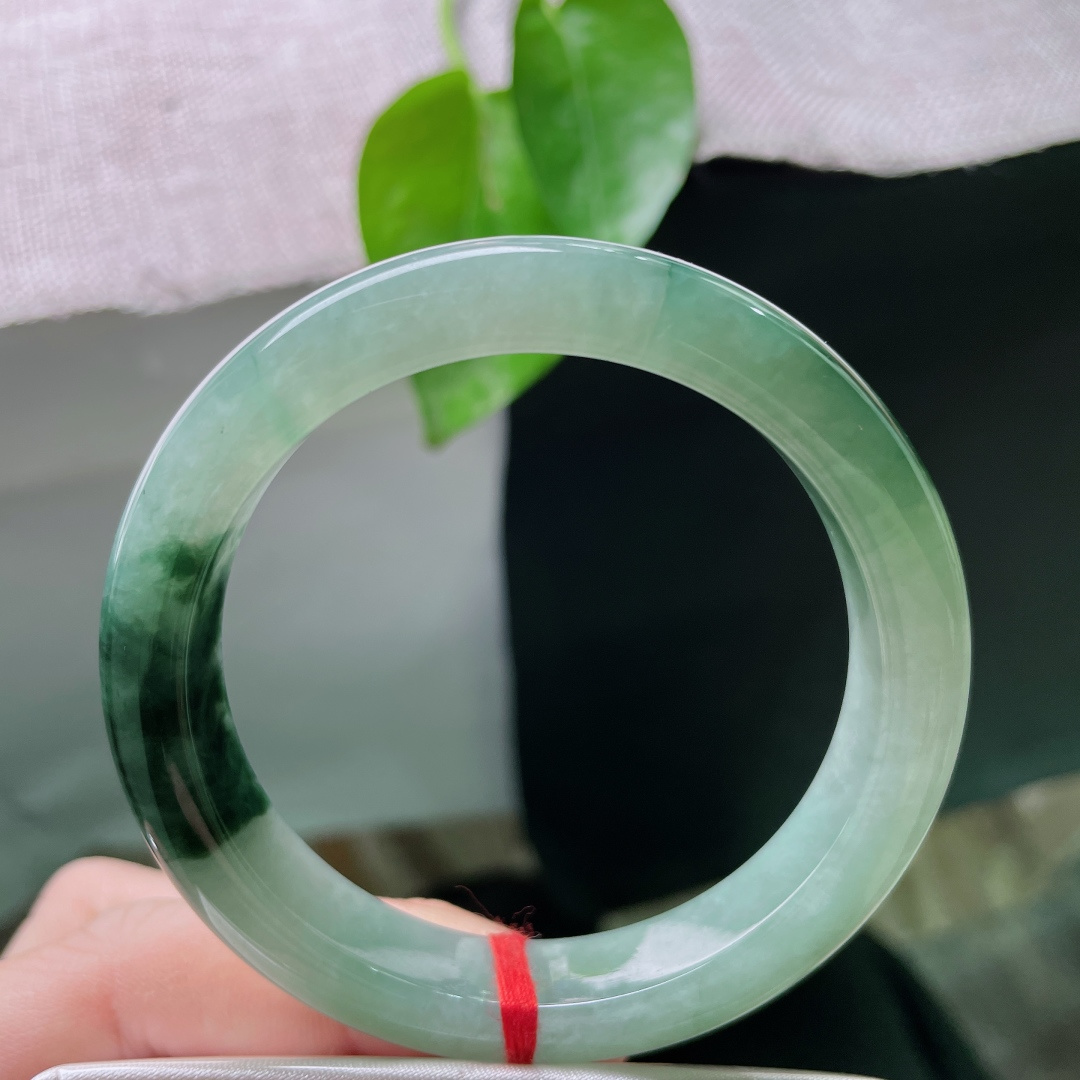 55.6/11.6/8.3，飘花正圈，携水墨意韵于腕间，留淡静娴雅于心间。种老，棉线，ss56231a