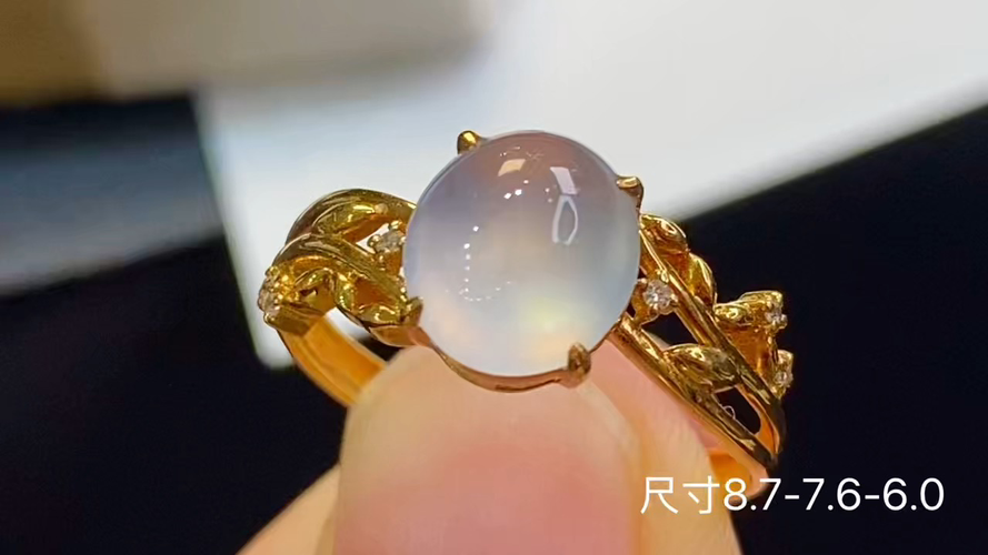 18k金+钻玻璃种蛋面戒指，无裂，8.7-7.6-6.0