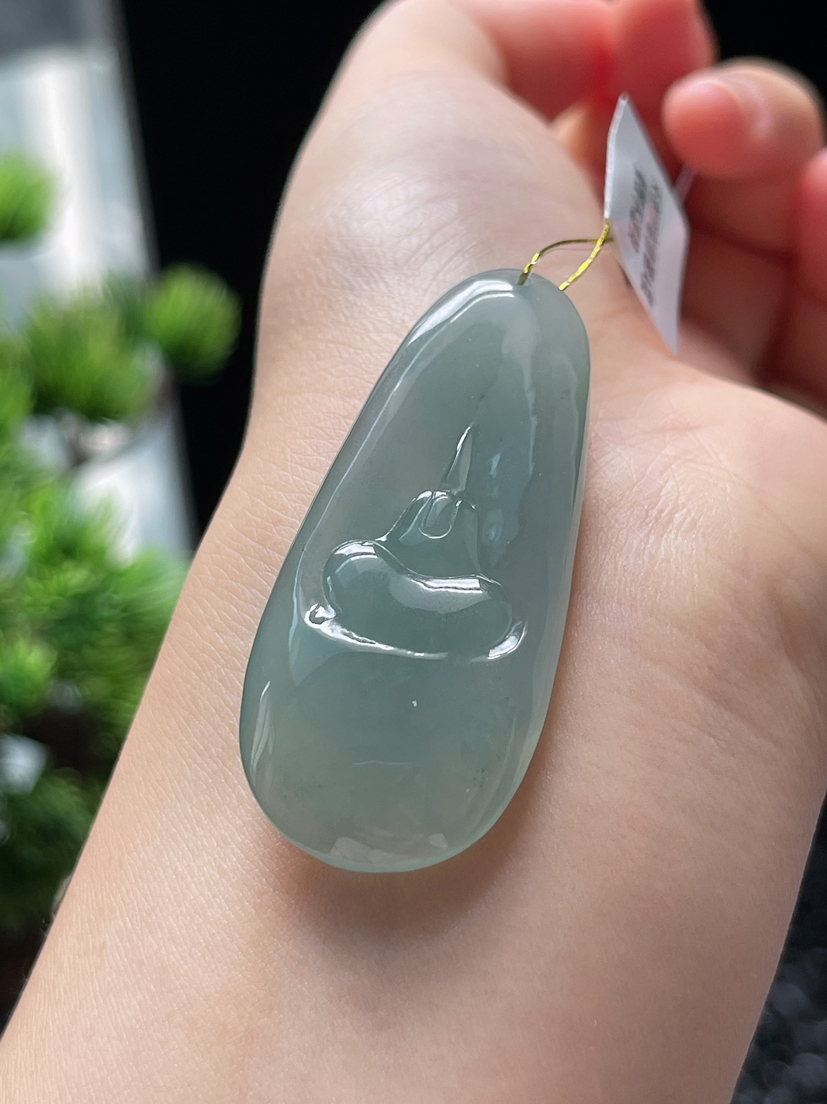 翡翠冰糯种淡绿色悟道挂件
