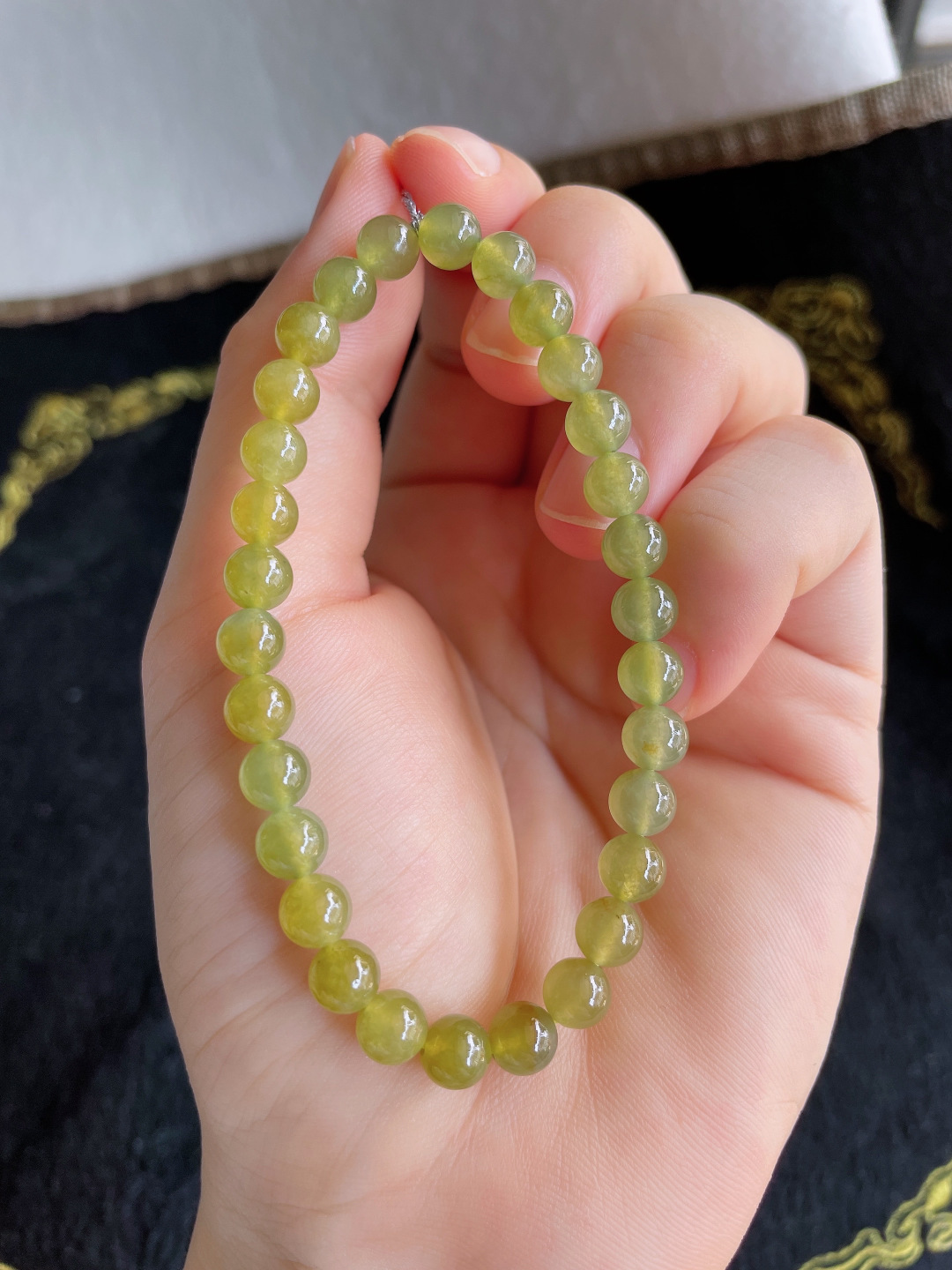 缅甸天然翡翠A货，冰黄翡手链，尺寸：6mm。【编3372】