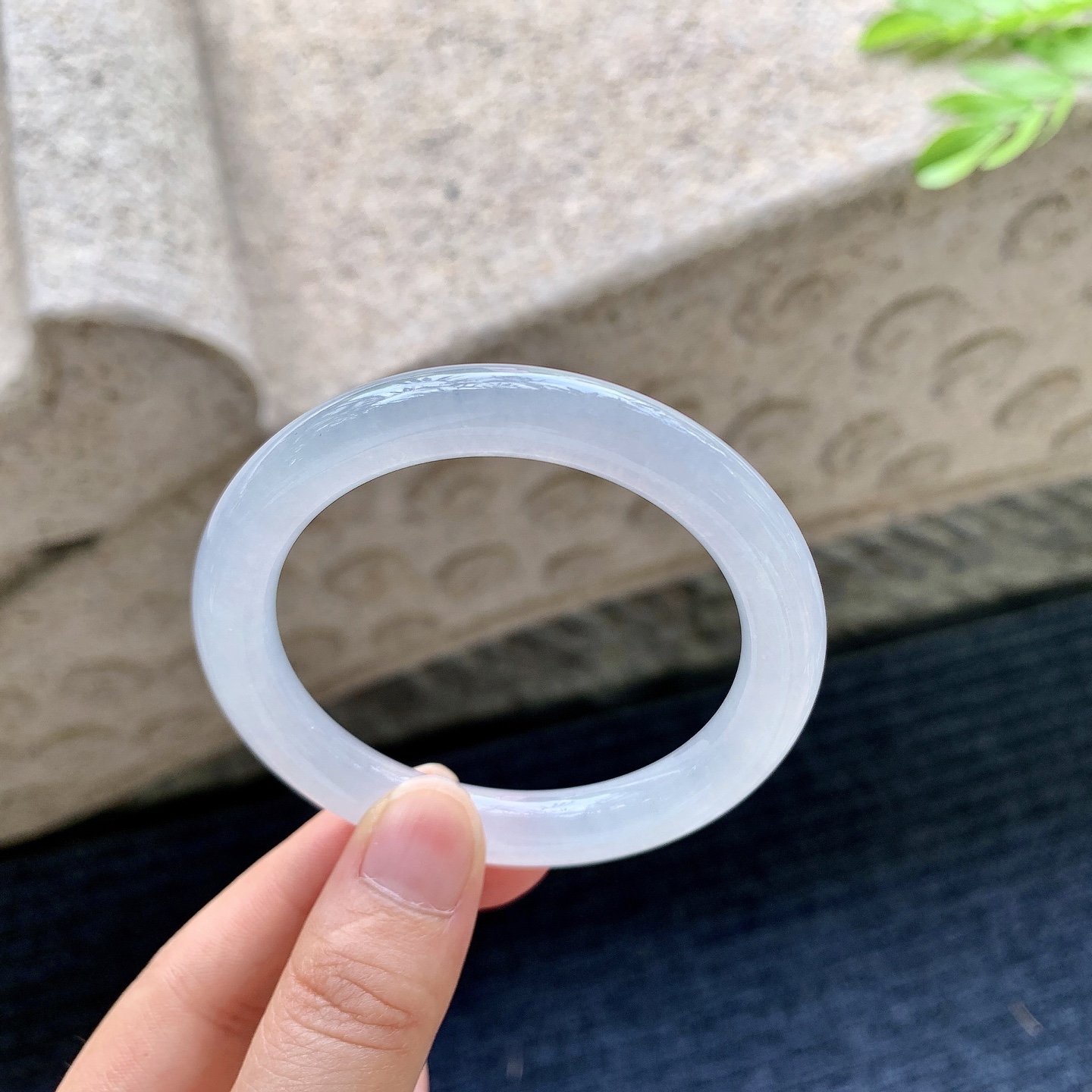 圆条51 52,【圈口】52/9/8.8,【编码】DZ083006,【描述】糯冰粉紫，水润，种老，细腻，无裂