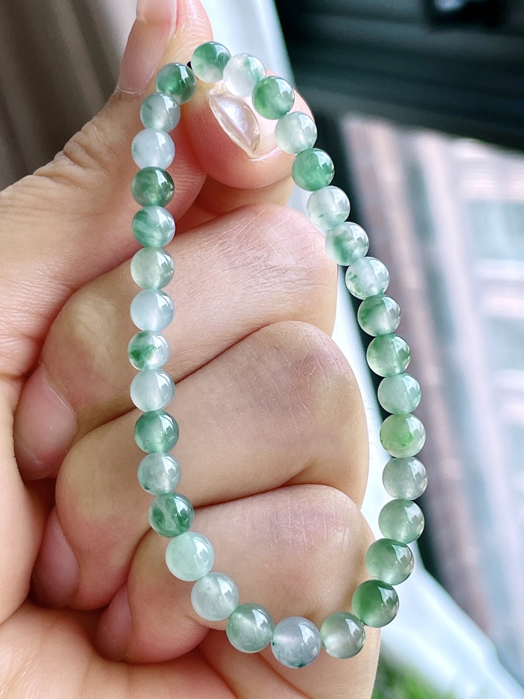珠子冰飘花手串圆珠珠子手串,性比高,尺寸5.3mm,重量7.8克