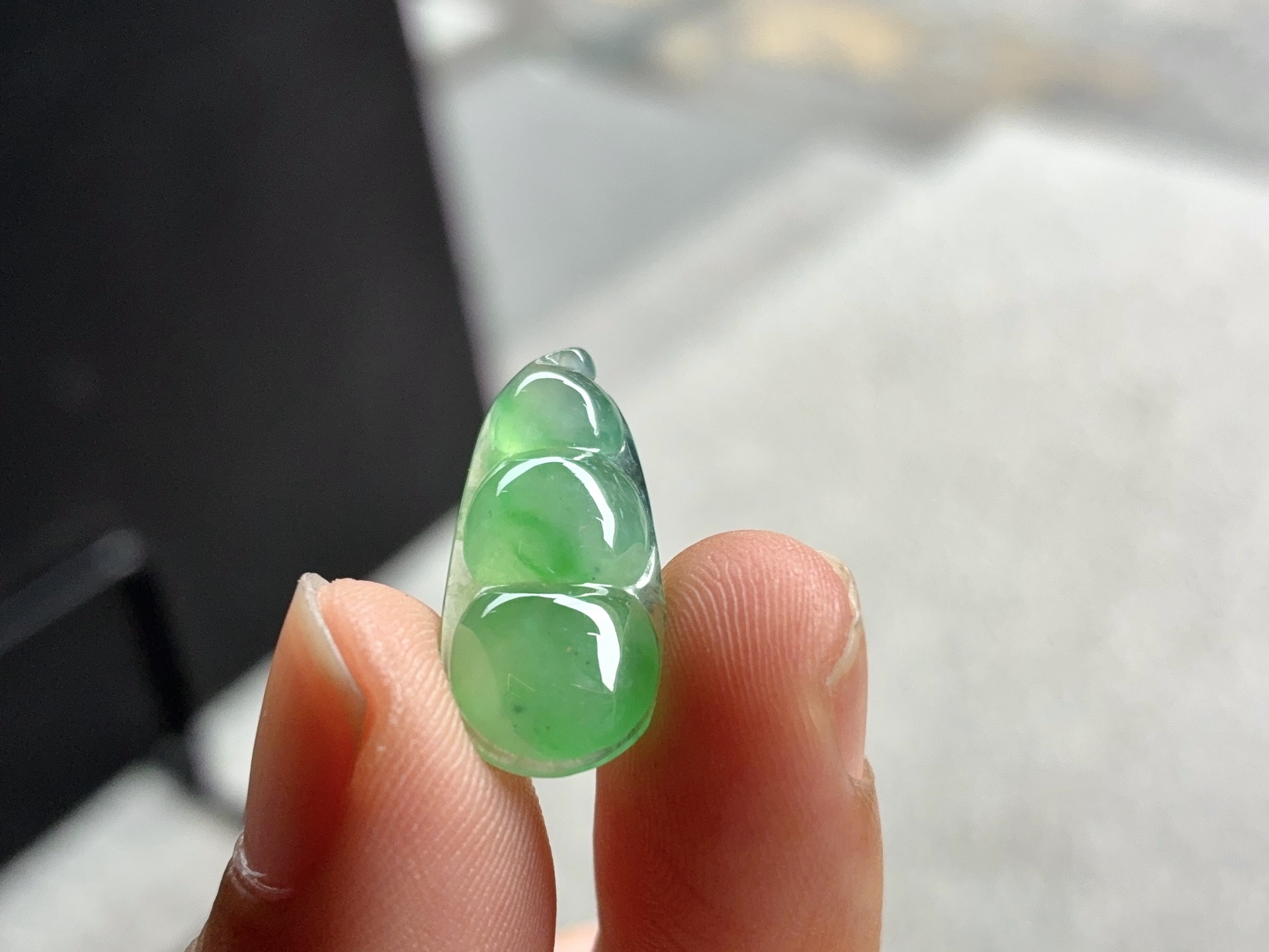 冰绿福豆，尺寸：20.4×9.4×4.3