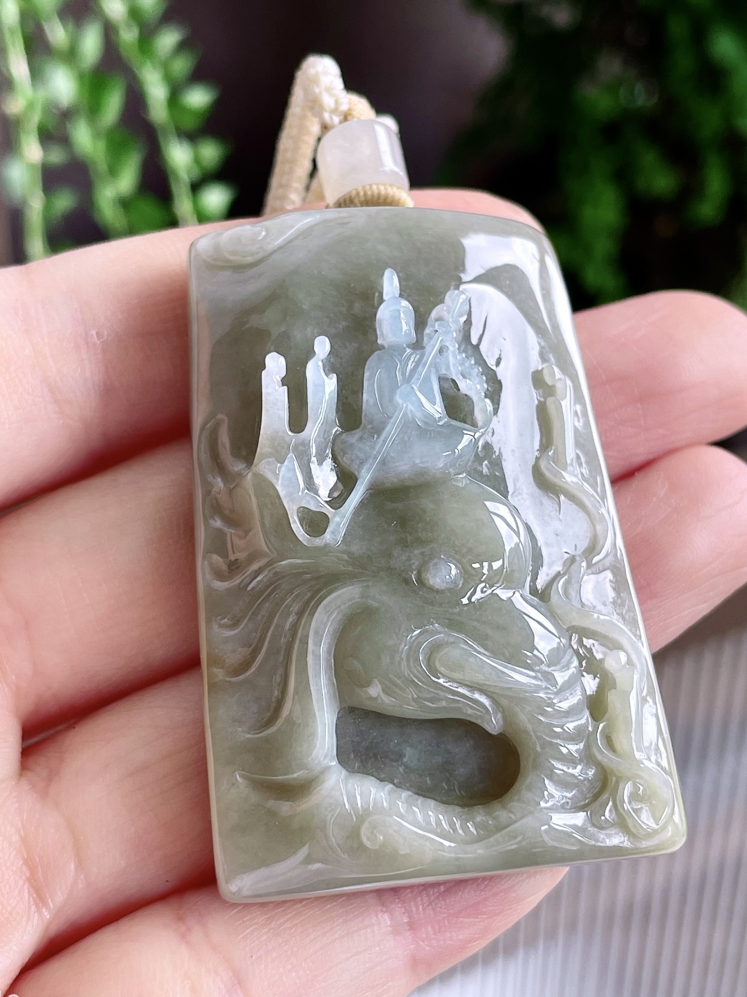 冰黄翡普贤菩萨牌吊坠,性比高,尺寸52.7-35.7-13,重量59克