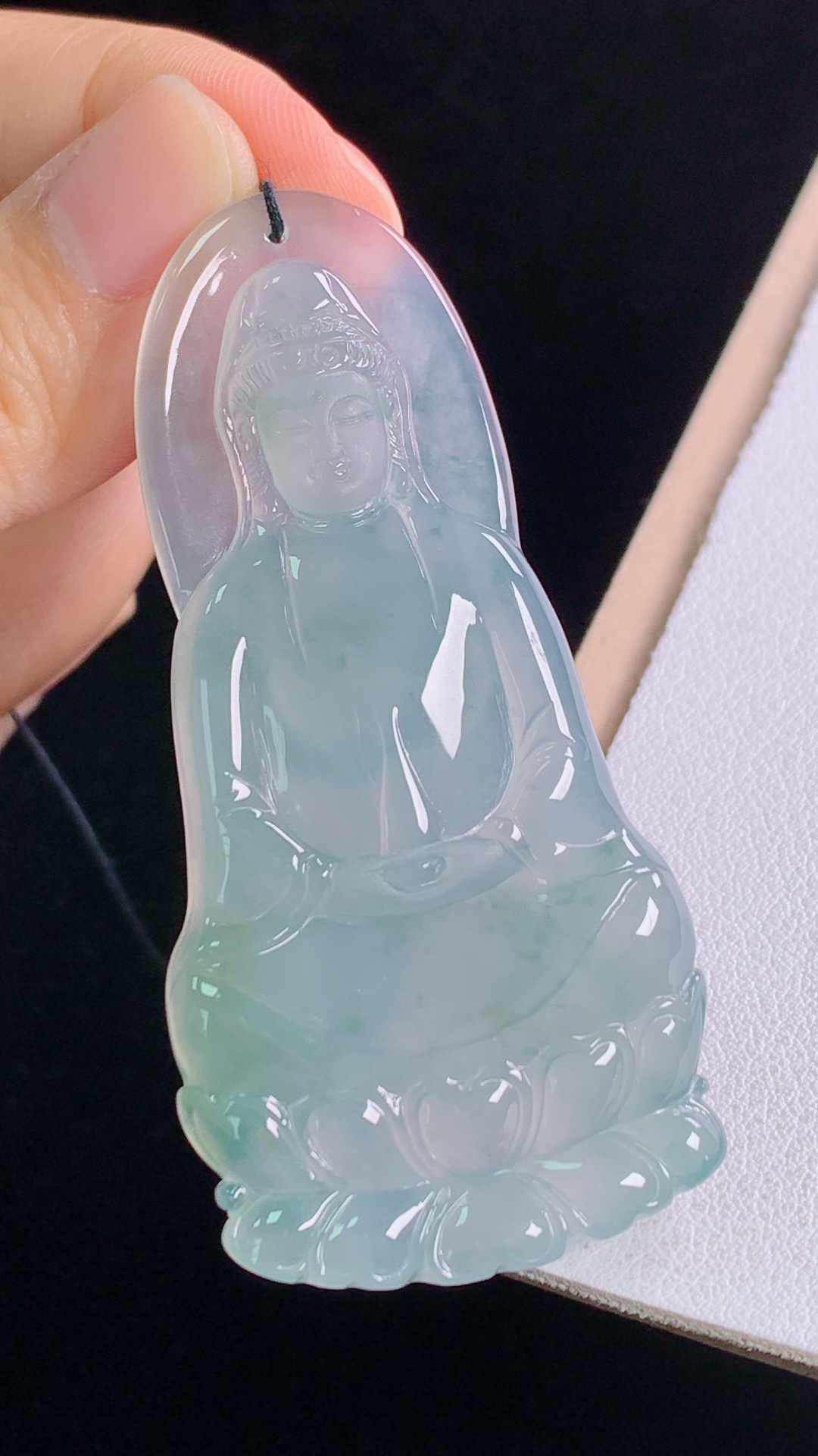 紫飘花观音,紫气东来，花色灵动，无裂,尺寸:63.7-31.0-5.5mm 25