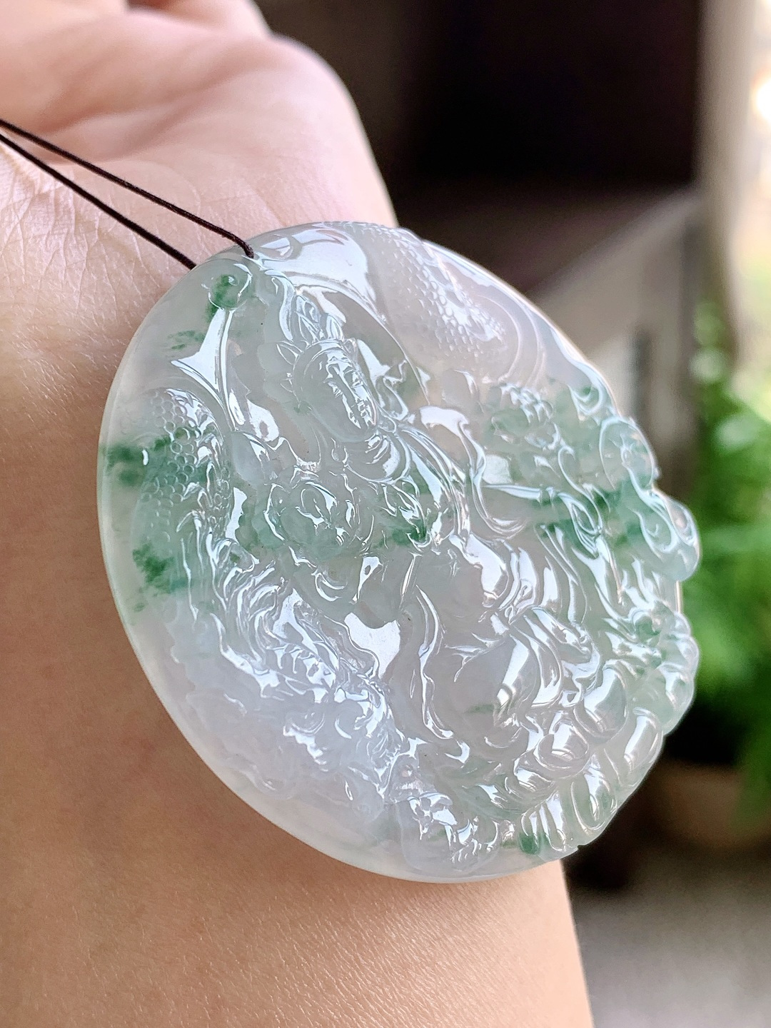 冰飘花御龙大势至菩萨持莲观音牌圆牌吊坠,缅料 性比高,尺寸51-6,重量32.8克