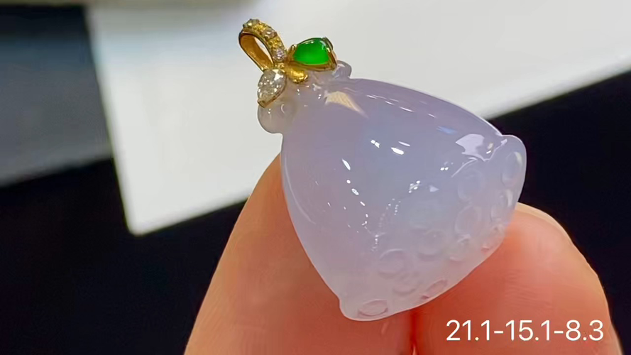 18k金+钻莲蓬吊坠，无裂，21.1-15.1-8.3