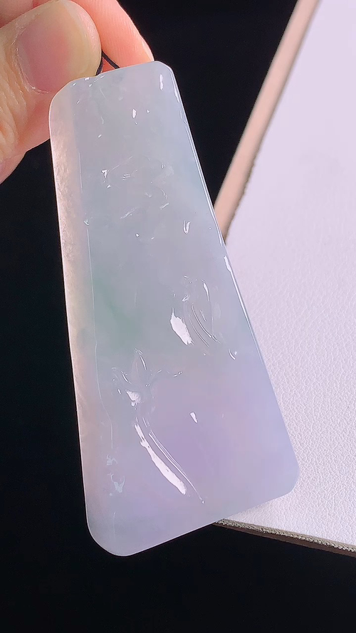 冰紫悟道，无裂，尺寸:70.7-32.8-6.6mm 25