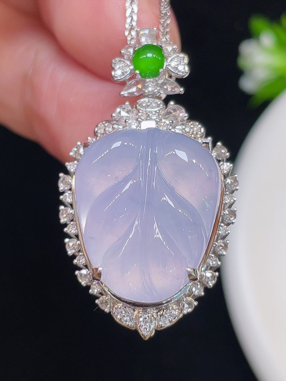 ️【高冰叶子】大件饱满，通透水润，玉质细腻，翠色鲜艳，18k金奢华钻石镶嵌️，17.5-14.7-4.0