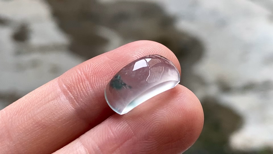 玻璃钢飘彩马鞍,14.6*6*5.5 完整