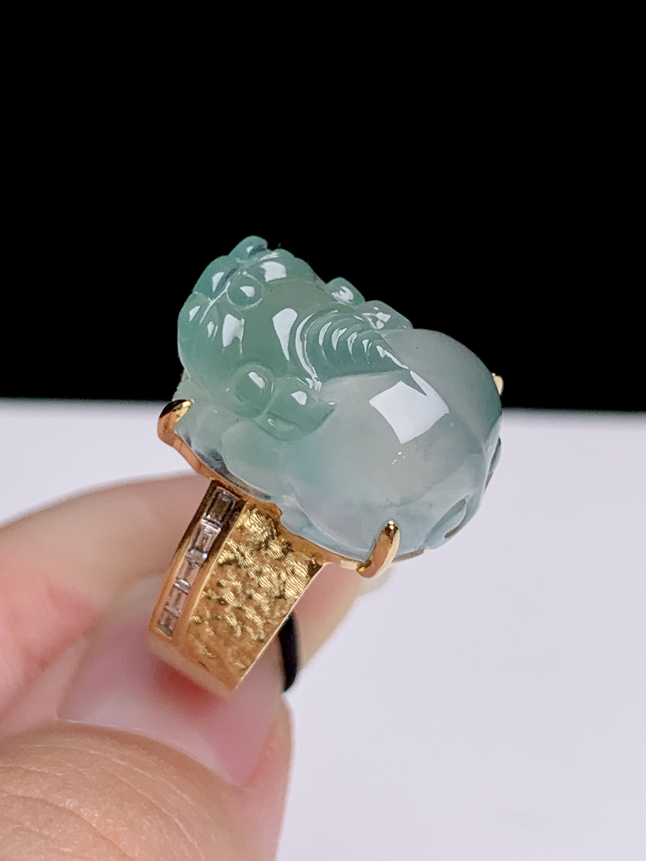 冰貔貅戒指，18k金钻镶嵌，16.8-12-7.5
