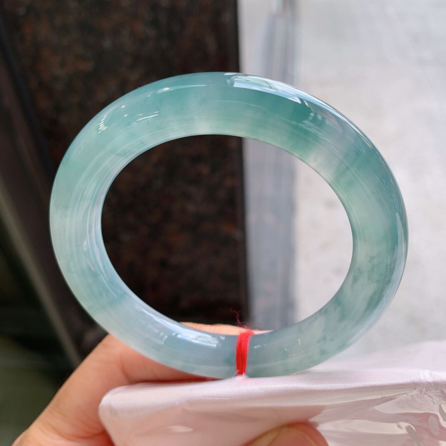圆条冰蓝水飘花，无裂，冰润