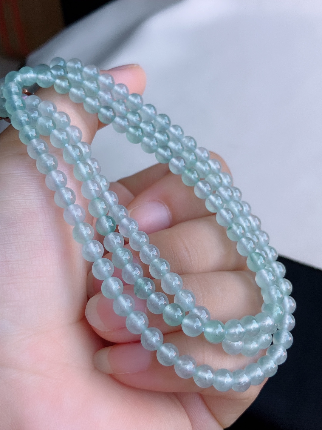 ️高冰底色珠链，晶莹剔透，尺寸5/3圈半，自然光实拍