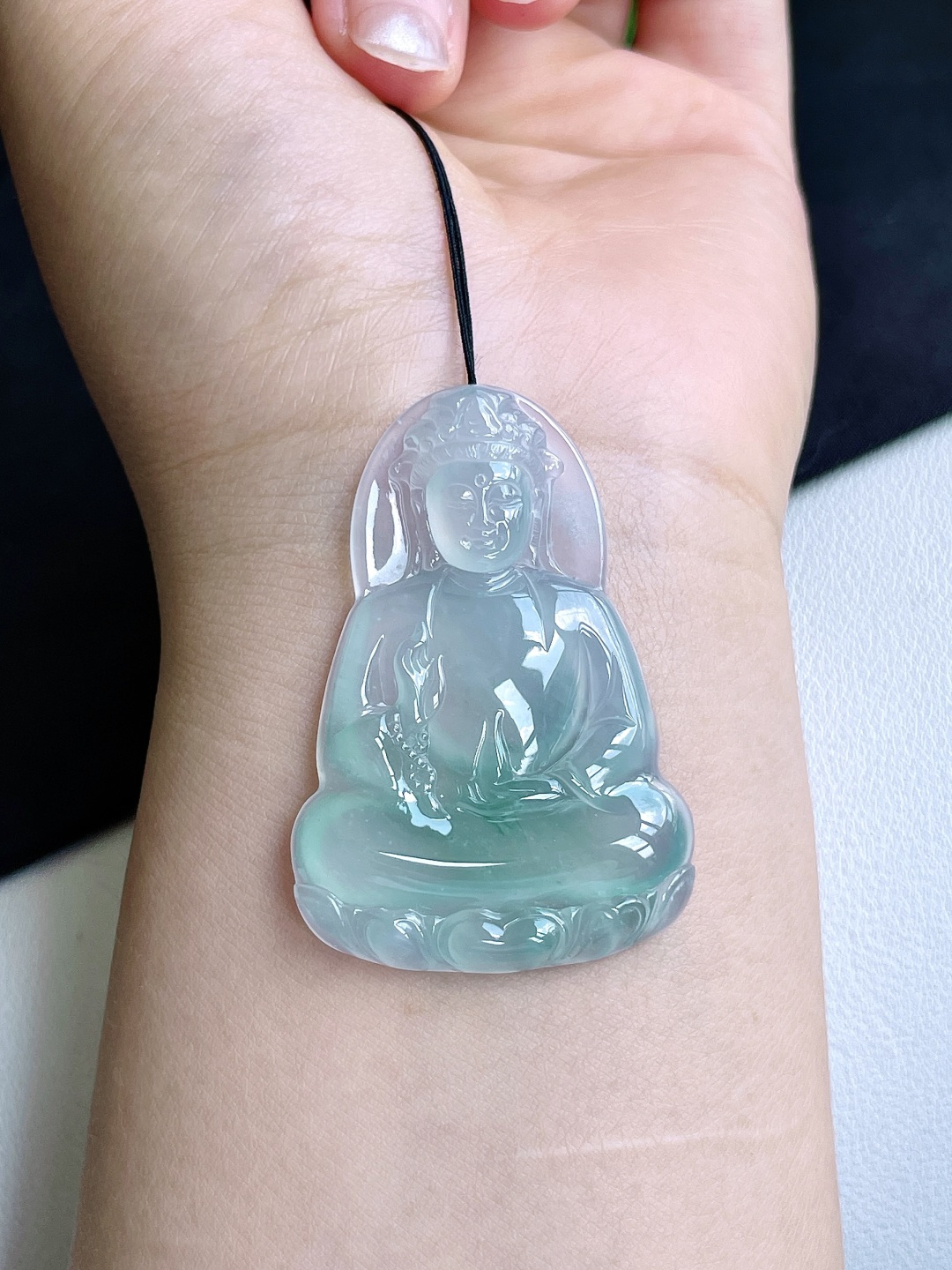 冰飘花观音大素衣观音吊坠,性比高