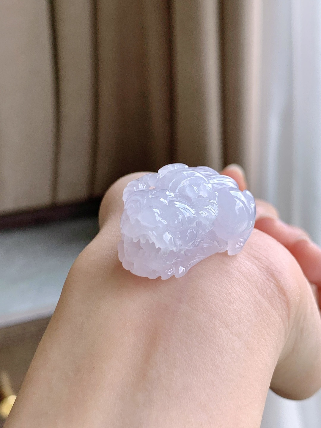 冰貔貅吊坠,性比高