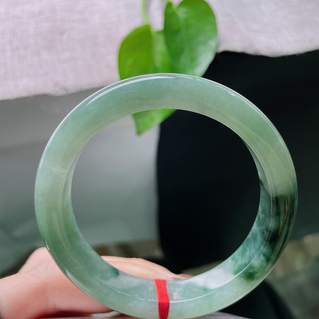 55.6/11.6/8.3，飘花正圈，携水墨意韵于腕间，留淡静娴雅于心间。种老，棉线，ss56231a