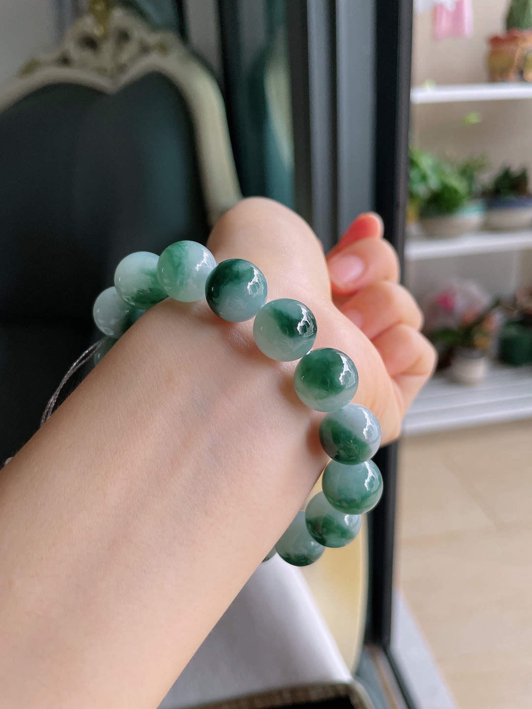 缅甸天然翡翠A货，冰飘花手链，尺寸：12.5mm。【编3822】